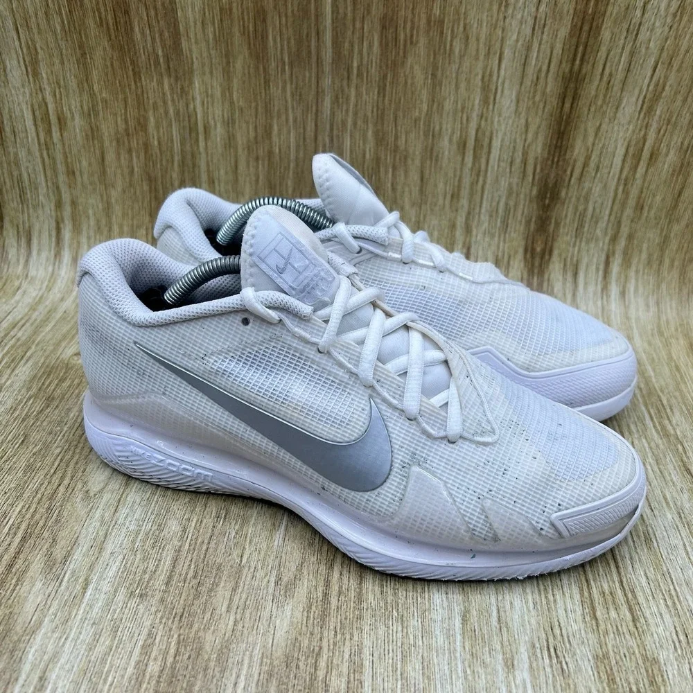 Nike Zoom Vapor Pro HC Women's Size 7.5‎ Tennis White Shoes Sneakers CZ0222-108